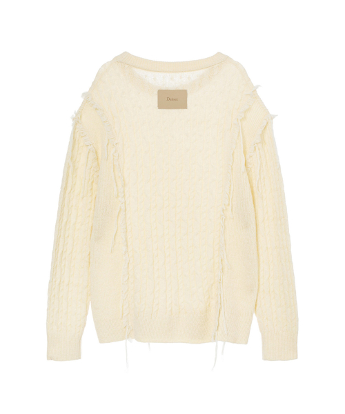 CABLED PULLOVER KNIT IN IVORY