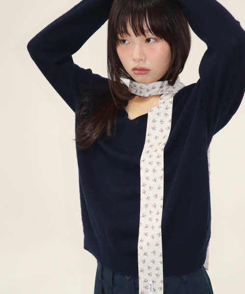 flower pointel long scarf - beige