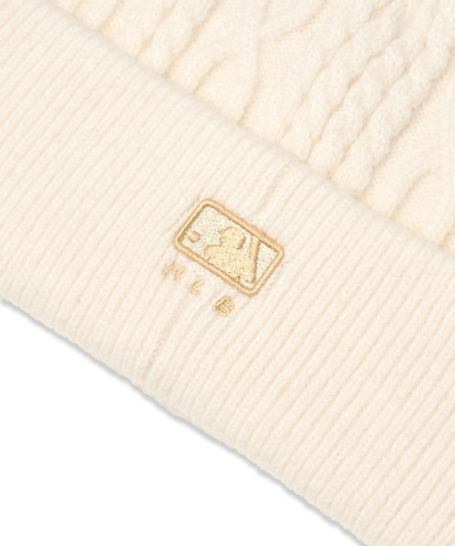 Wool Blend Cable Knit Beanie
