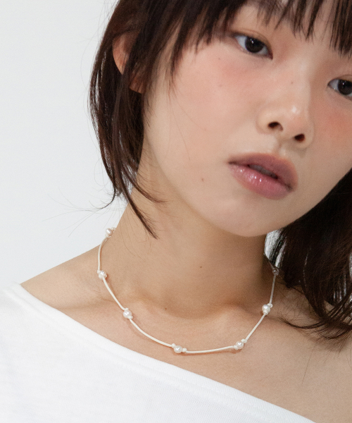 water pearl string necklace - ivory