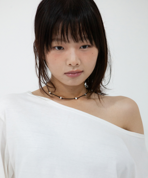 water pearl string necklcae - black