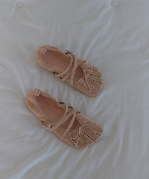 Mellow Tabi Flat