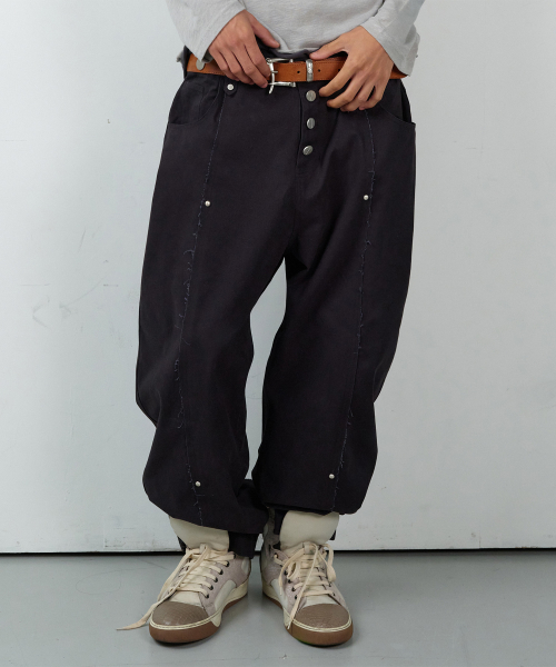 CURVED STUD PANTS BLACK