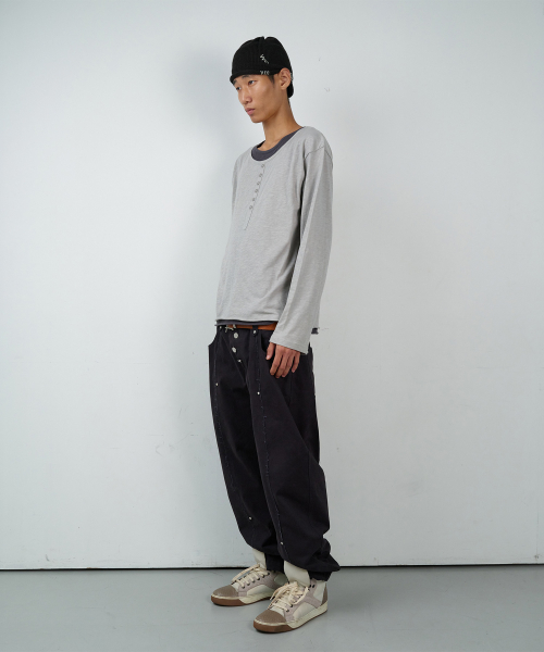 CURVED STUD PANTS BLACK