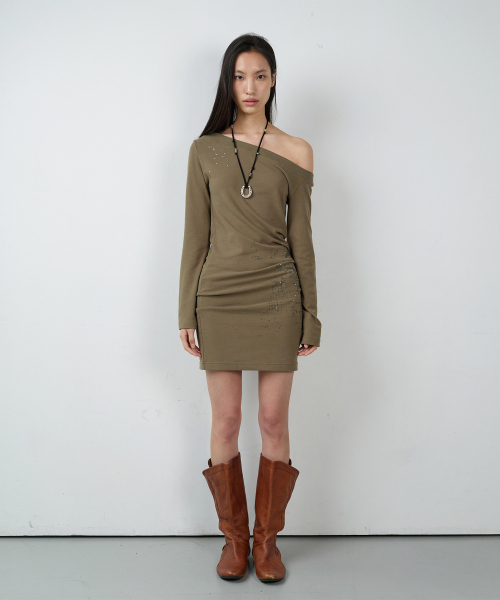 OFF SHOULDER ONE-PIECE(W) OLIVE