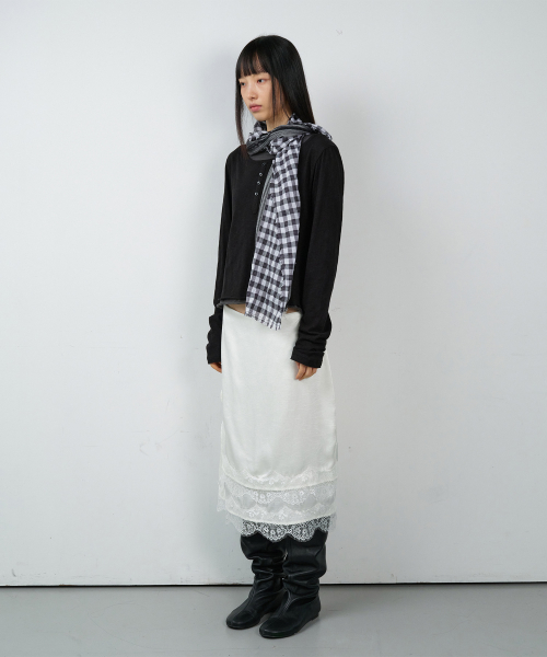 BUTTON LAYERED LS TEE BLACK