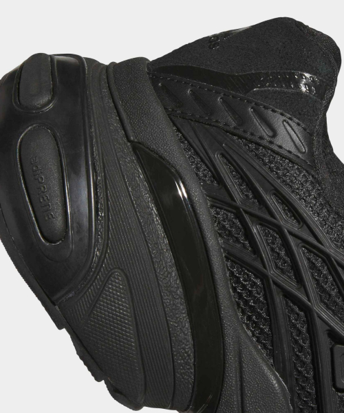 ADISTAR XLG 2.0 CBLACK/CBLACK/FTWWHT