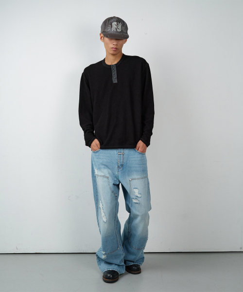 WAFFLE DETAIL LS TEE BLACK