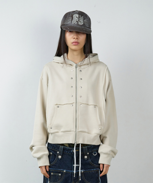 STUDDED FULL ZIP-UP HOODIE (W) BEIGE