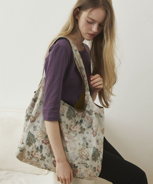Two-Way Flower Reversible Shoulder Bag_Ivory