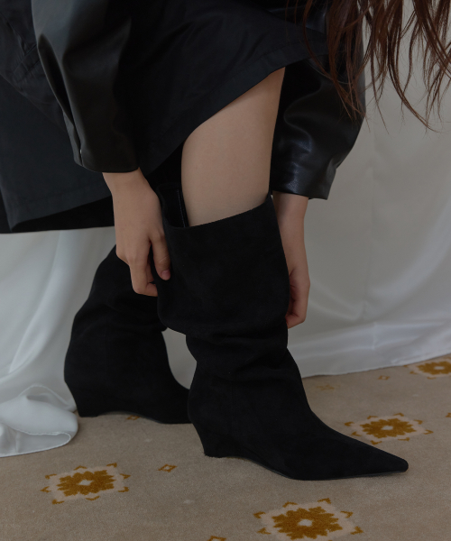 Melo Wedge Boots