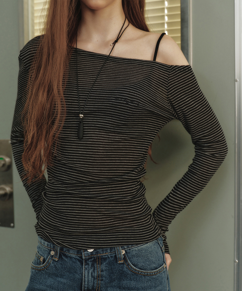 STRIPE DRAPE NECK TOP_BLACK