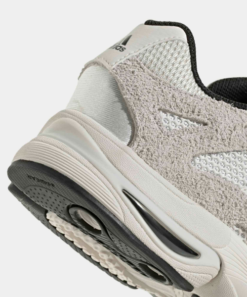 ADISTAR MLD CLOWHI/CBLACK/CBLACK