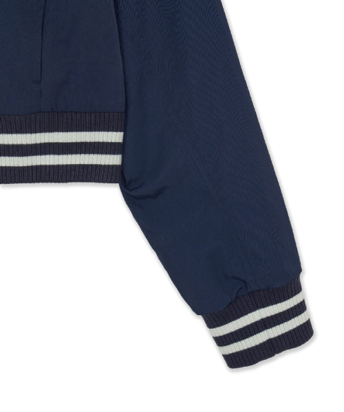 WomenS Nylon Wellness Crop Jacket