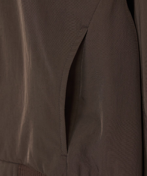 WomenS Nylon Wellness Crop Jacket