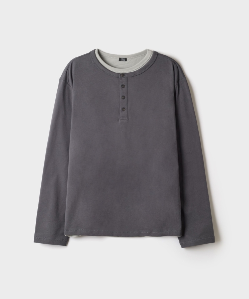 Henley Neck Layered Long-Sleeve Tee_SPLWG49M62