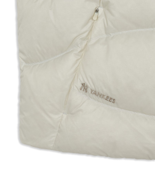 WomenS Curve Down Vest