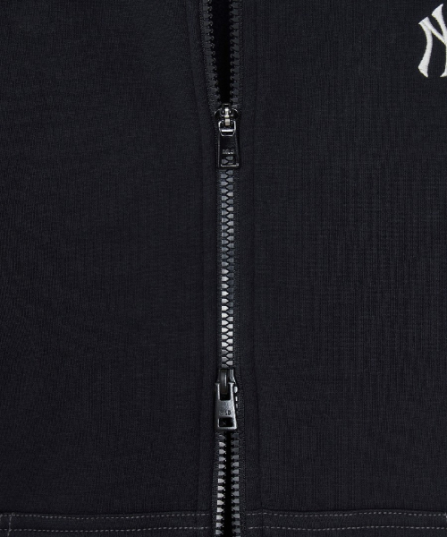 Basic Medium Logo Brusehd Hood Zip Up
