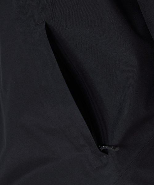 GORE-TEX 2L LIGHT GOOSE SHORT DOWN JKT