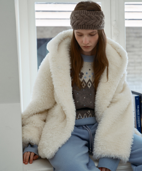 Boucle Fur Hooded Jacket J1RF720C