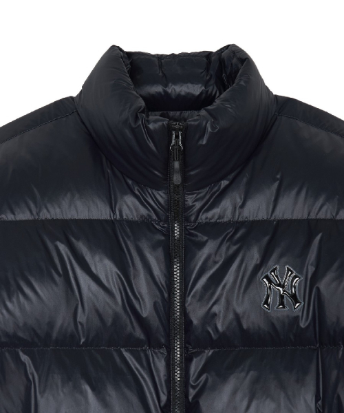 Mega Logo Quilt Mid Light Short Down Jkt