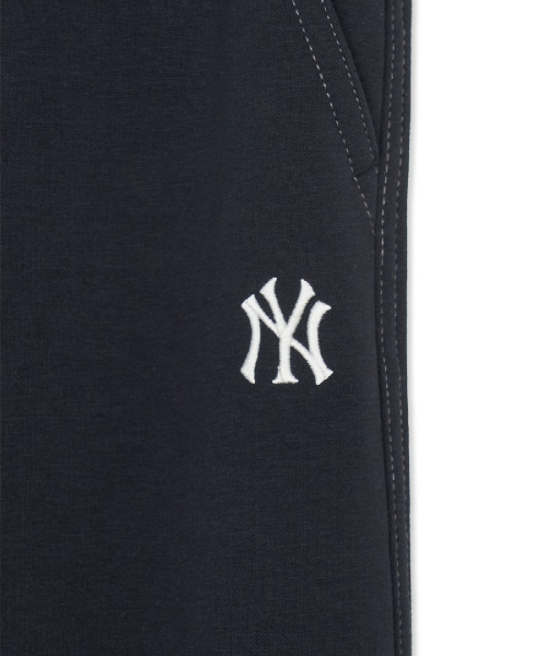 Basic Small Logo Brushed Wide Pants