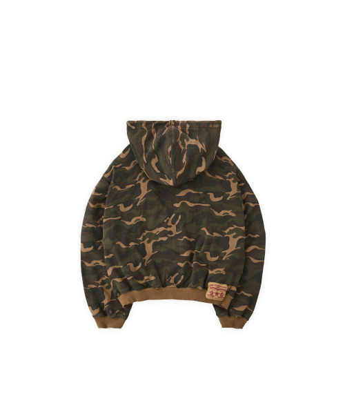 Tuewid Cropped-Length Waffle Hoodie Zip-Up in Camouflage