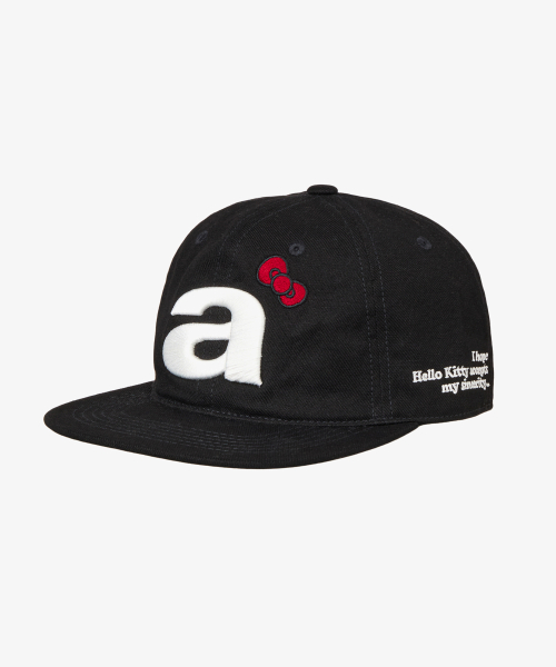 HELLO KITTY ON MY WAY TO DANIEL STAR CAP [BLACK]