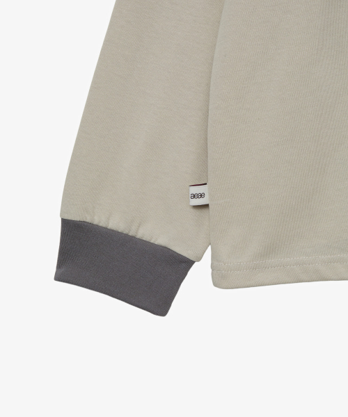 HELLO KITTY HOUSE GRAPHIC RAGLAN TEE [BEIGE]