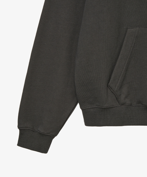HELLO KITTY WEB LOGO HOODIE [CHARCOAL BROWN]