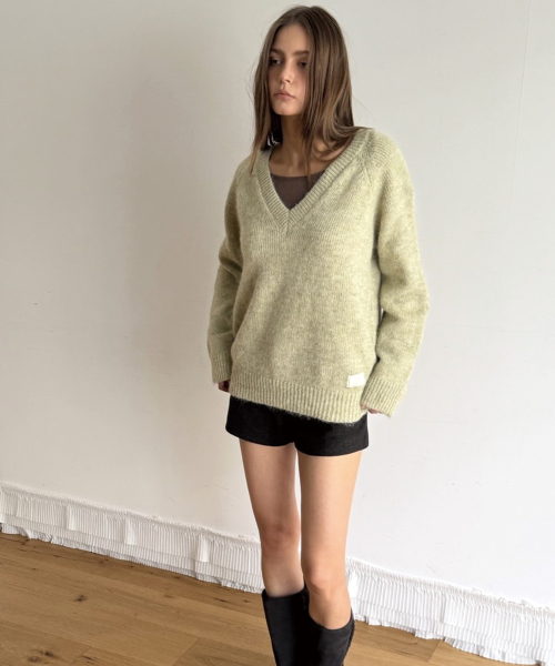 BOCA WOOL V KNIT (LIGHT GREEN)