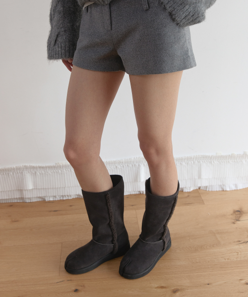 TABI SHEARLING BOOTS (CHARCOAL)