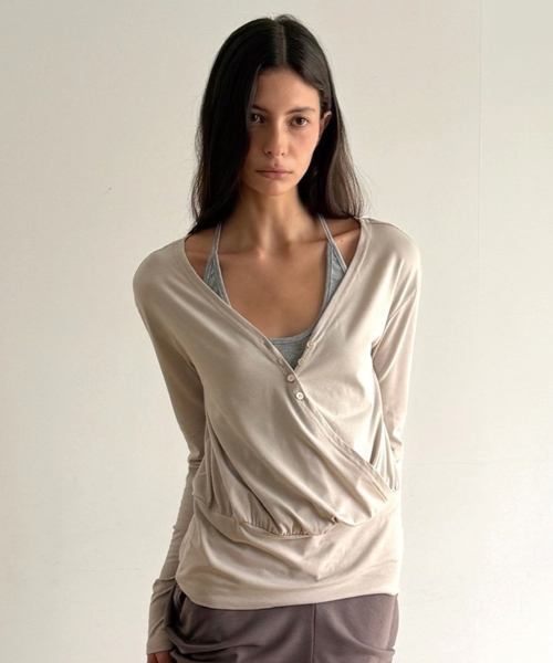 BUTTON WRAP T (BEIGE)