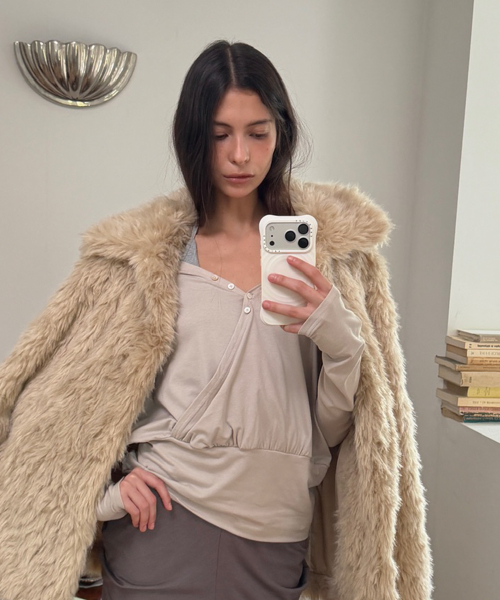 BUTTON WRAP T (BEIGE)