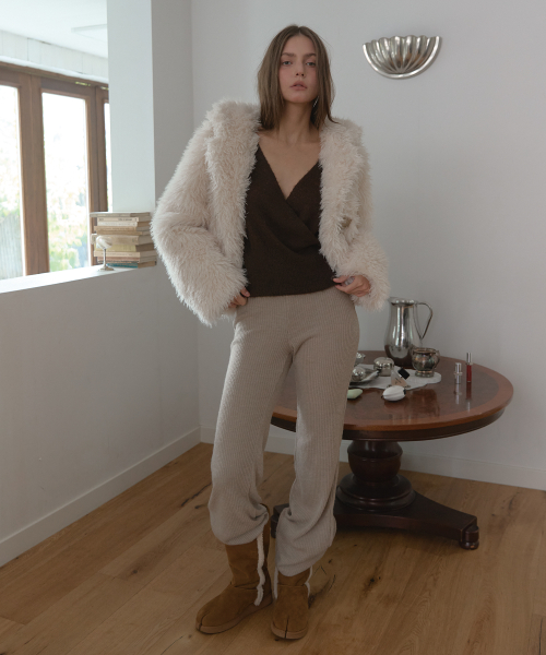 WARM KNIT BOOTCUT PANTS (BEIGE)