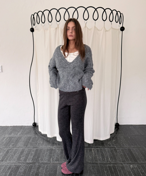 TWIST DEEP V KNIT (MELANGE GREY)