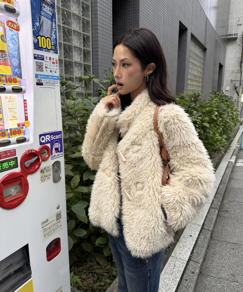 TOGGLE REVERSIBLE MUSTANG (BEIGE)