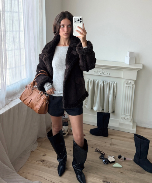 LINE SHEARLING MUSTANG (BROWN)