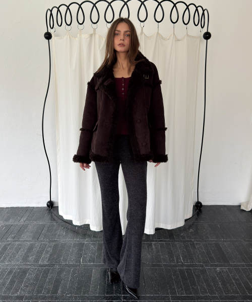 LINE SHEARLING MUSTANG (BROWN)