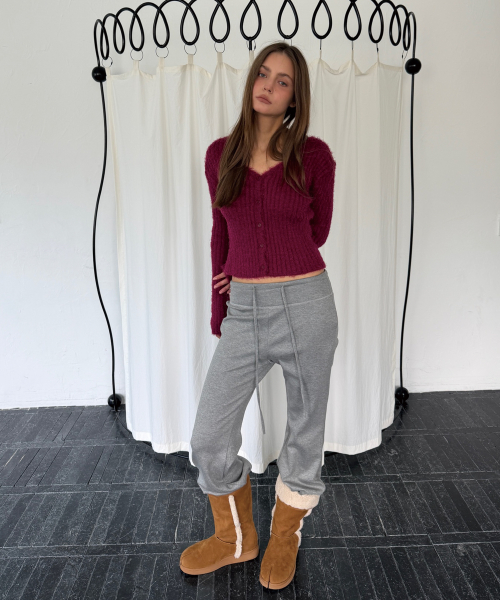 MELLOW FUR CARDIGAN (PLUM)