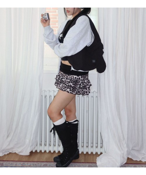 Bunny Ribbon Hobo Bag _ black