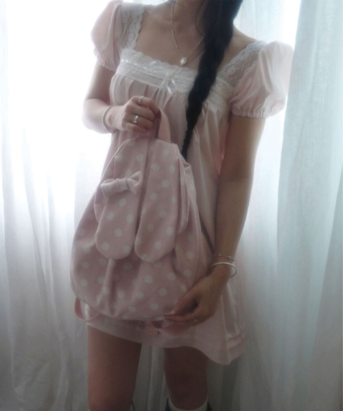 Pudgy bunny backpack _ Baby pink