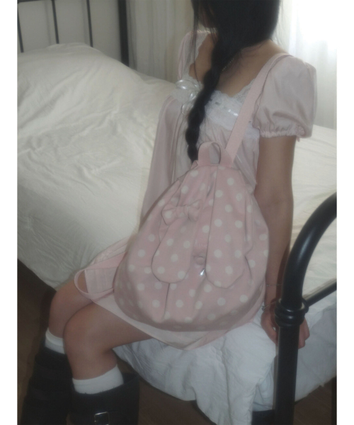 Pudgy bunny backpack _ Baby pink