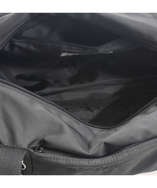 Devil round boston bag _ Black