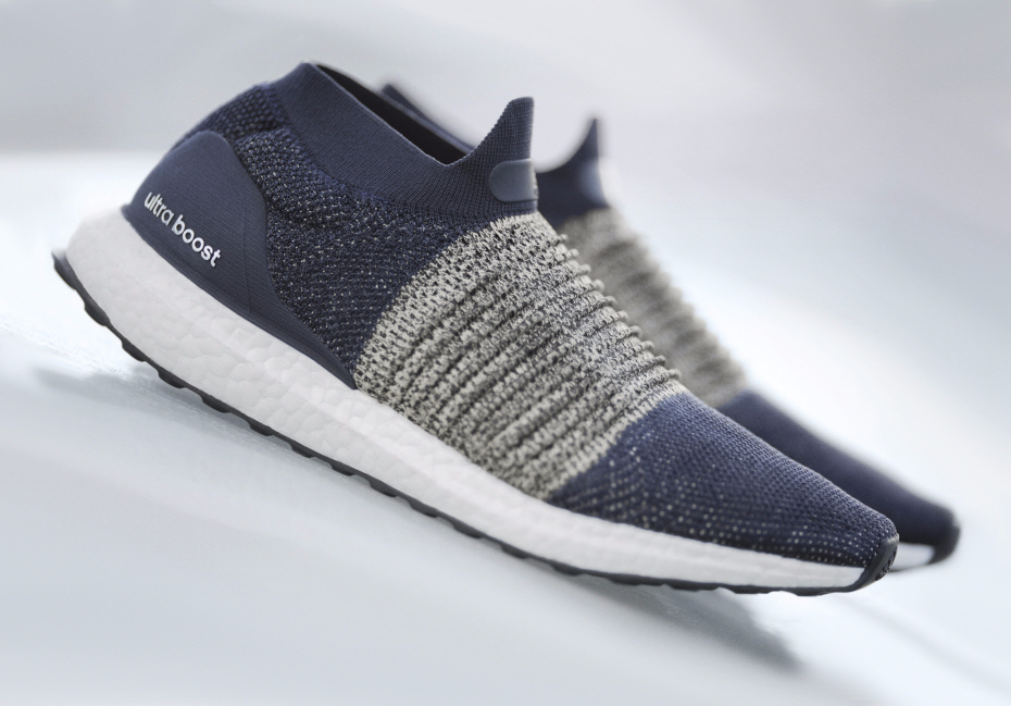 끈 없는 러닝화 울트라부스트 레이스리스(Ultraboost Laceless), 무신사 출시! | 무신사