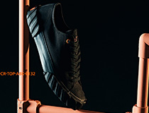 신발 | 스니커즈 브랜드 에이지(AGE)가 무신사 한정으로 공개한 ‘컷 스니커즈(CUT SNEAKERS)’