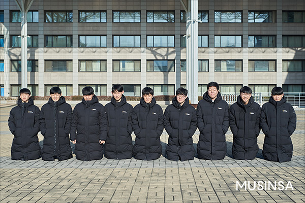 내셔널지오그래픽의 롱패딩으로 우리 반 합체! 내셔널지오그래픽의 롱패딩으로 우리 반 합체!