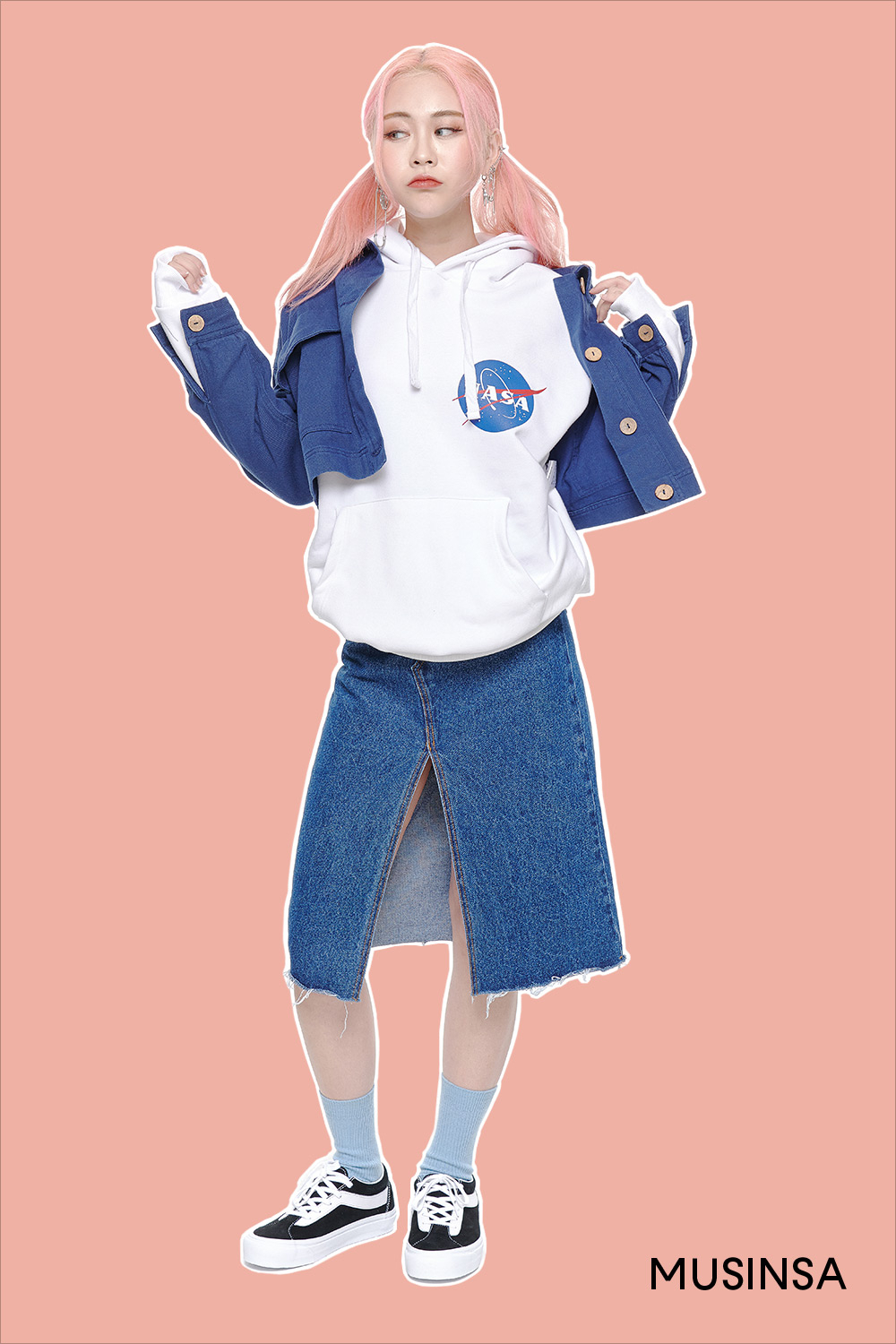 이렇게 힙하다고? 인플루언서의 스웨트셔츠 스타일 Vol.3 이렇게 힙하다고? 인플루언서의 스웨트셔츠 스타일 Vol.3