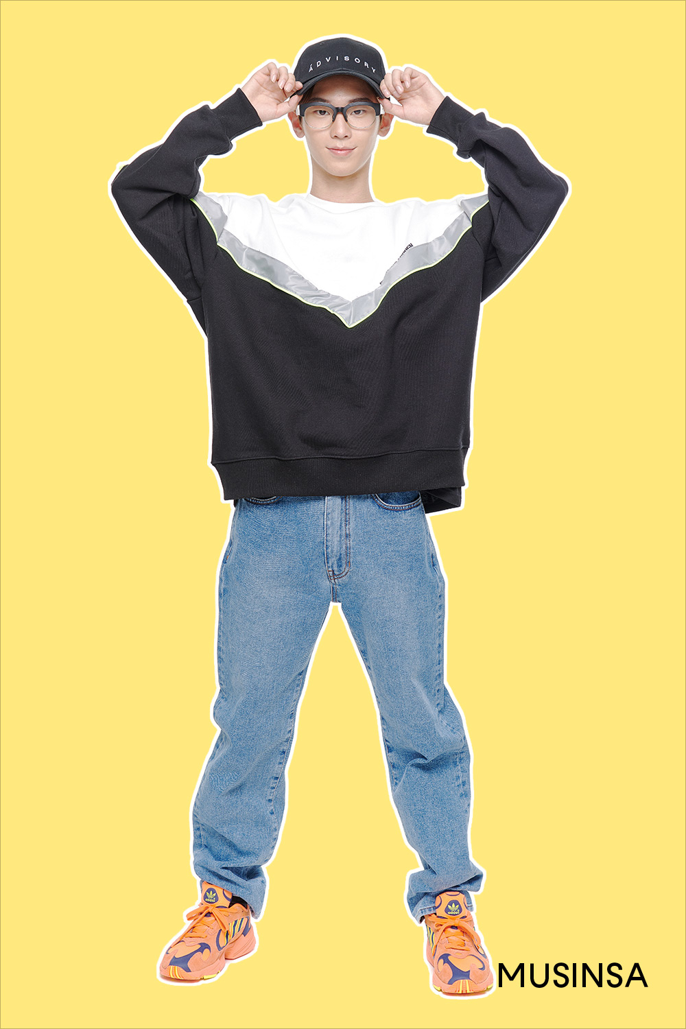 이렇게 힙하다고? 인플루언서의 스웨트셔츠 스타일 Vol.3 이렇게 힙하다고? 인플루언서의 스웨트셔츠 스타일 Vol.3