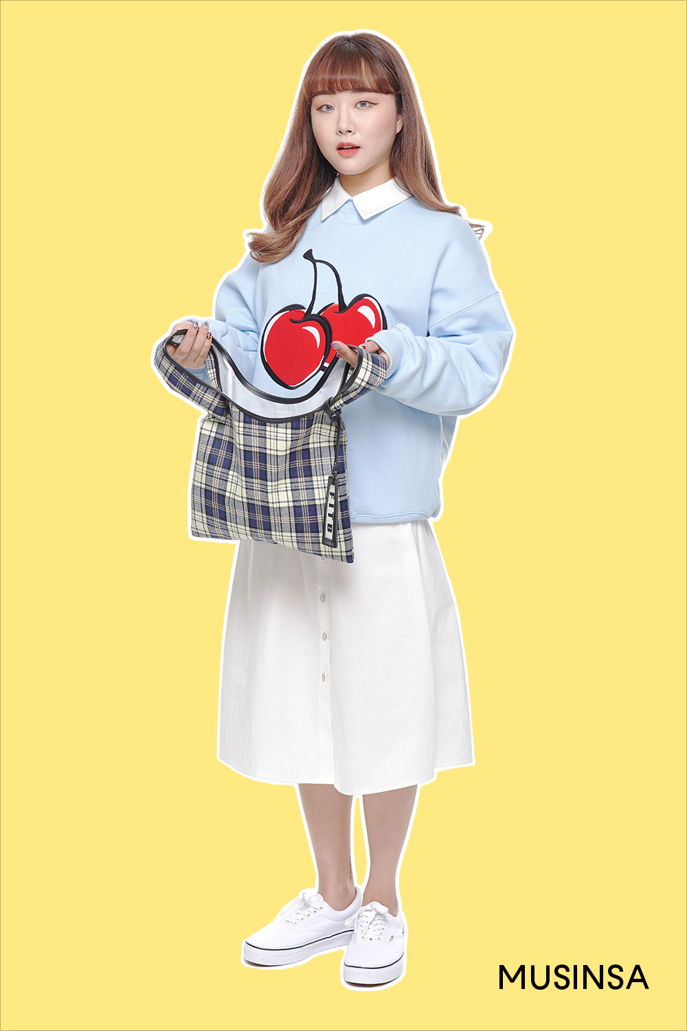 스웨트셔츠 이렇게 입어봄? 인플루언서의 스웨트셔츠 스타일 Vol.4 스웨트셔츠 이렇게 입어봄? 인플루언서의 스웨트셔츠 스타일 Vol.4